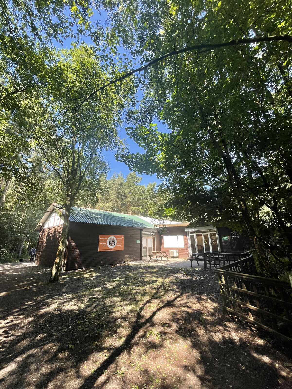 The clubhouse and café